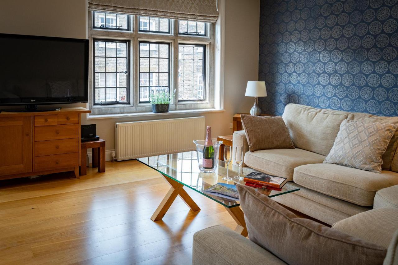 Castle Properties:Eton-The College Windsor Zewnętrze zdjęcie